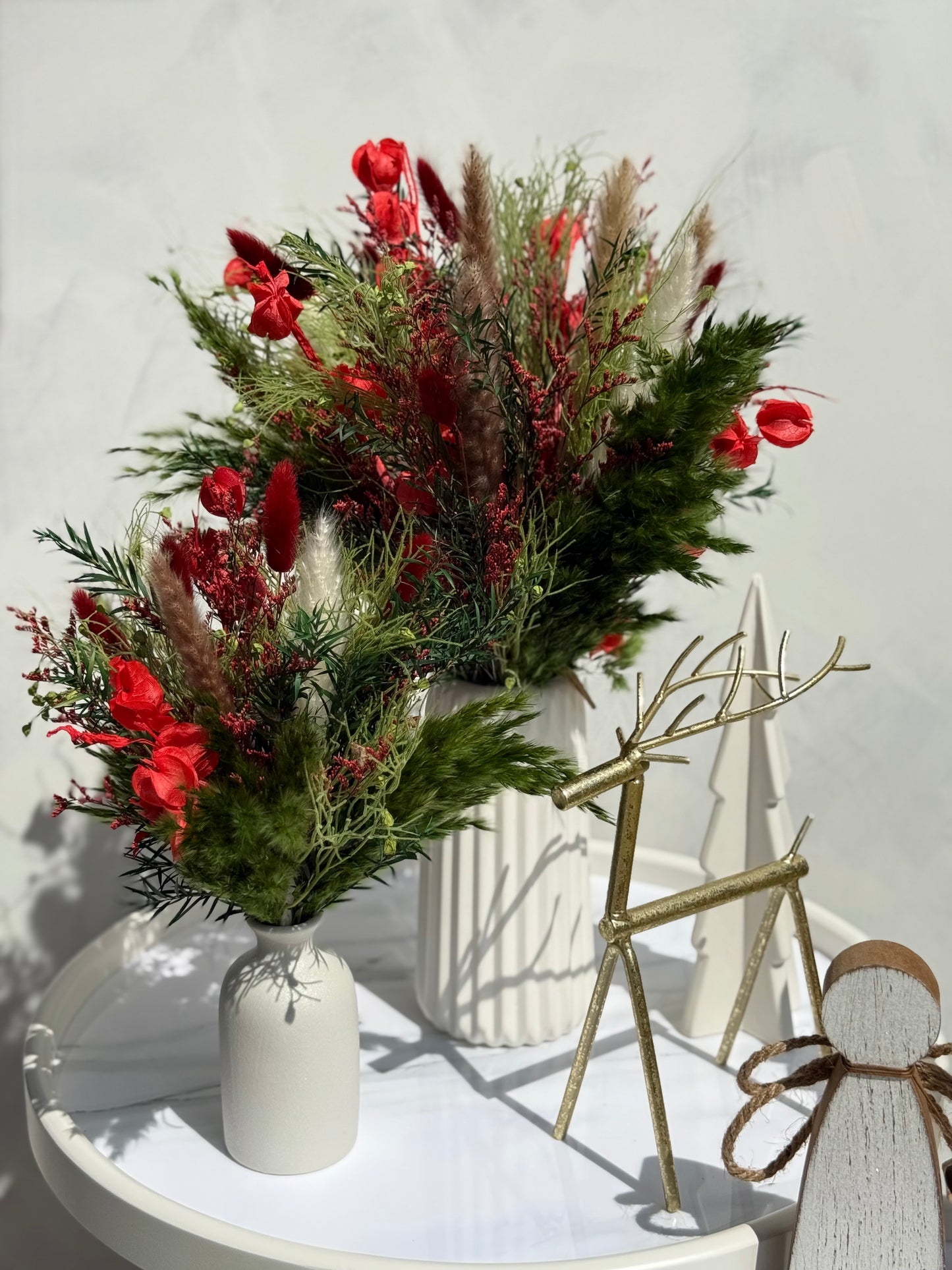Christmas Dried Flower Bouquet β Holiday Centerpiece with Optional Vase