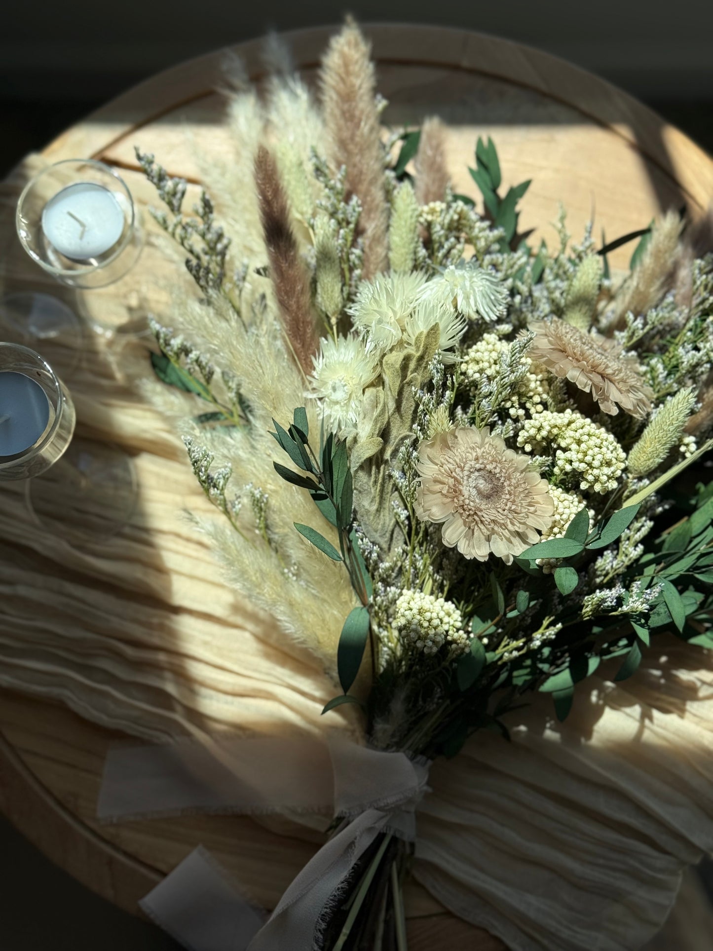 Haze – Neutral Dried Flower Bouquet