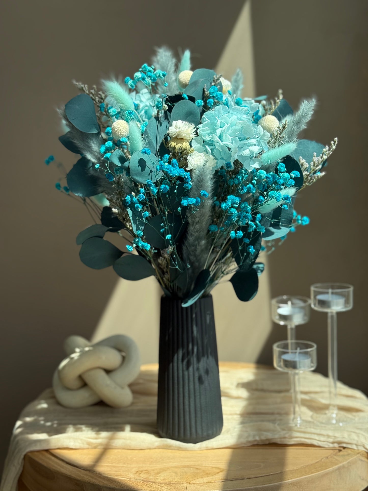 Celestia – Round Dried Flower Bouquet (18”)
