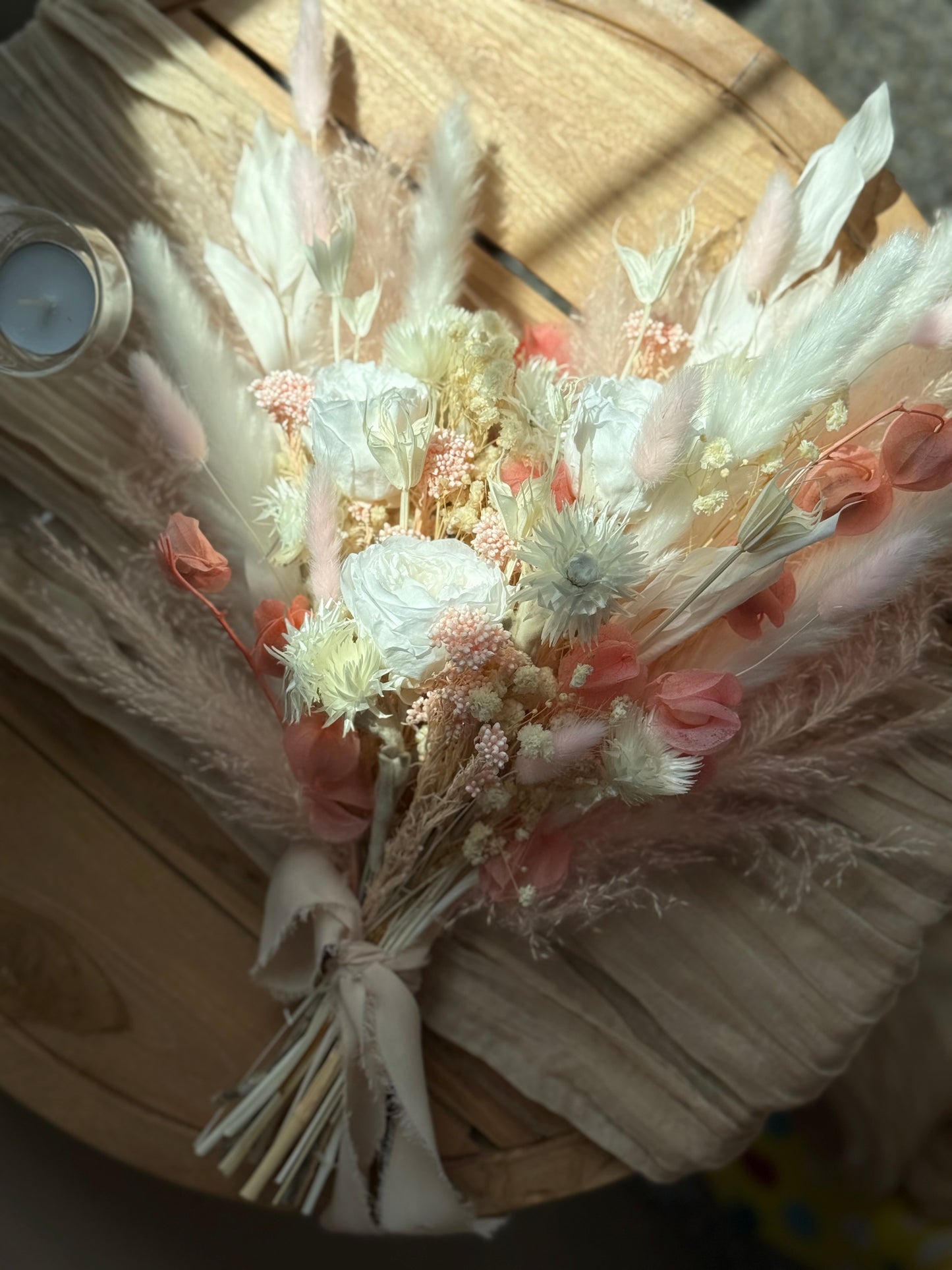Peach Whisper – Dried Flower Bouquet (16”)