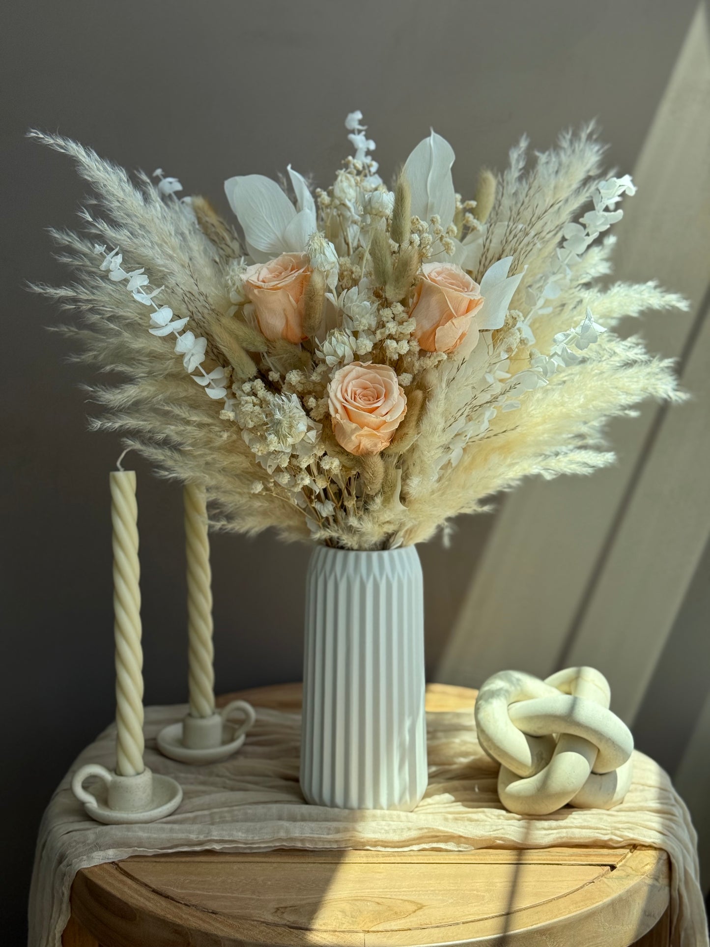 Serena – Dried Flower Bouquet