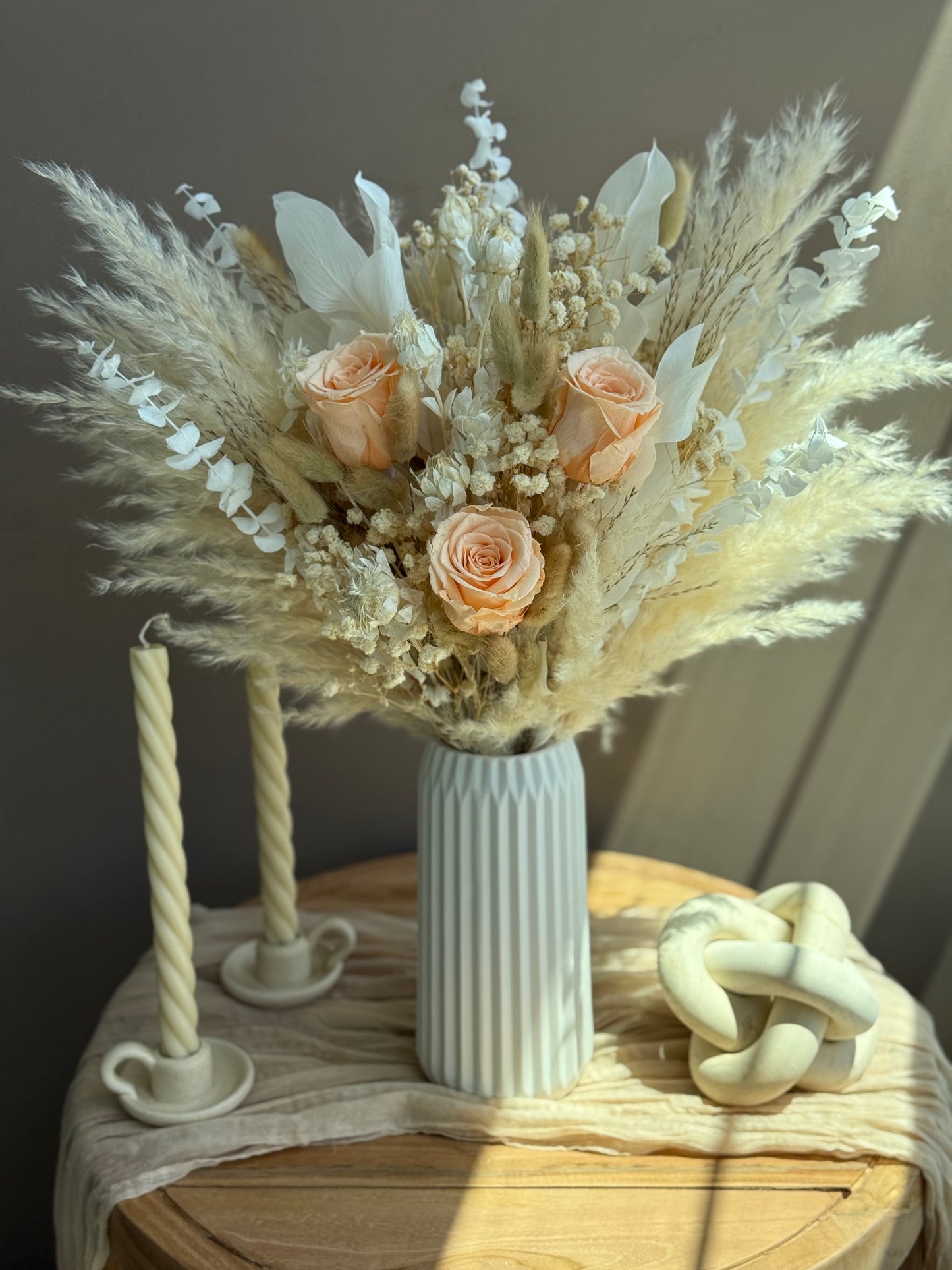 Serena – Dried Flower Bouquet