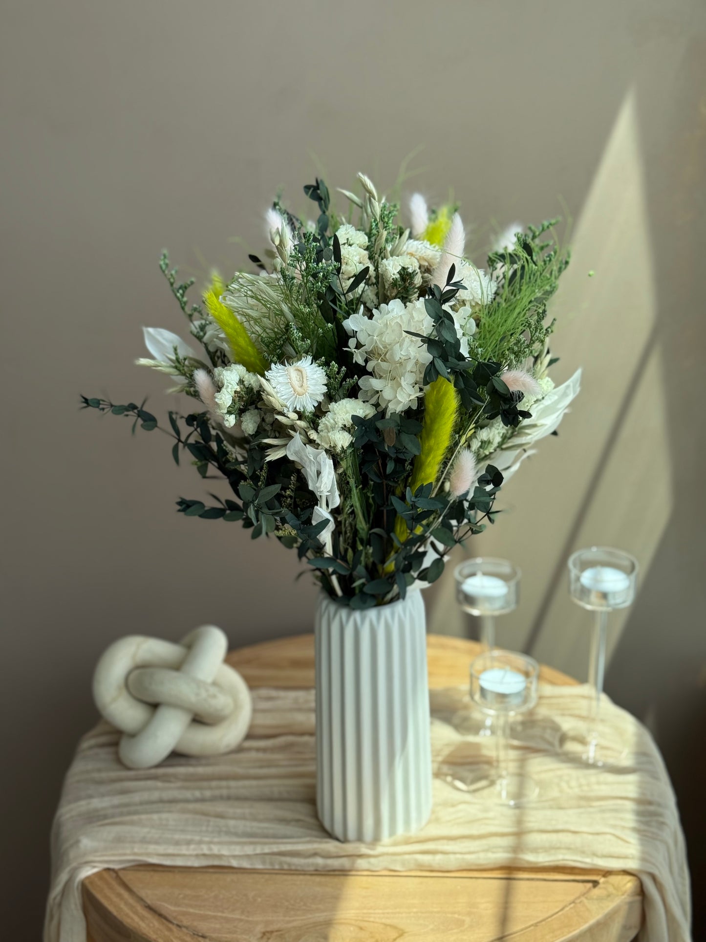 Aeris – Dried Flower Bouquet
