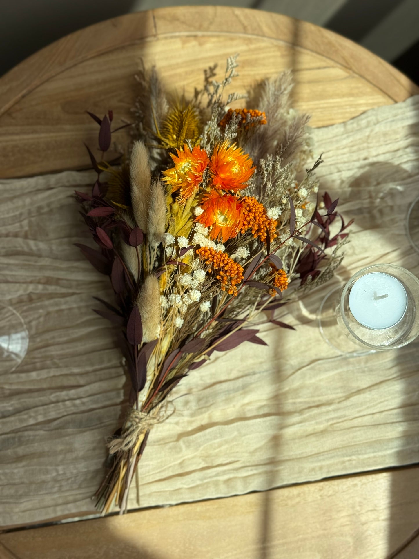 A Sunlit Moment – Small Dried Flower Bouquet (14”)