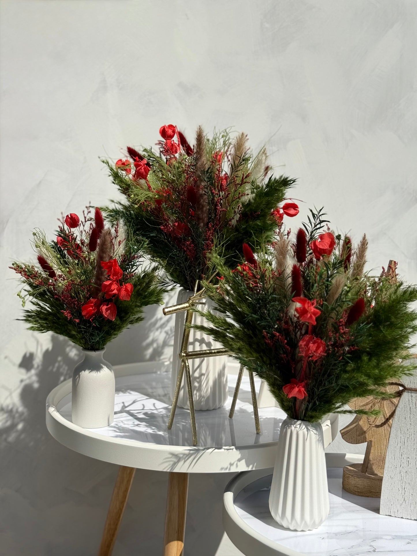 Christmas Dried Flower Bouquet – Holiday Centerpiece with Optional Vase