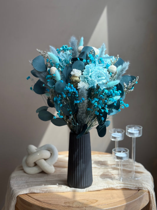 Celestia – Round Dried Flower Bouquet (18”)