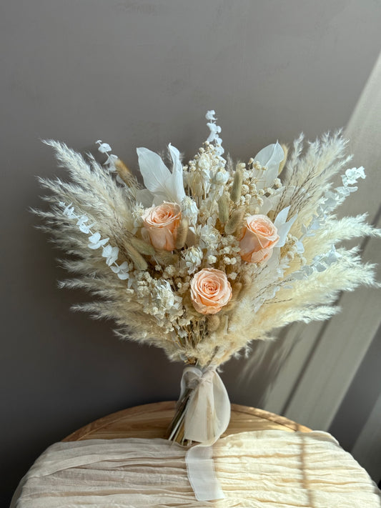Serena – Dried Flower Bouquet