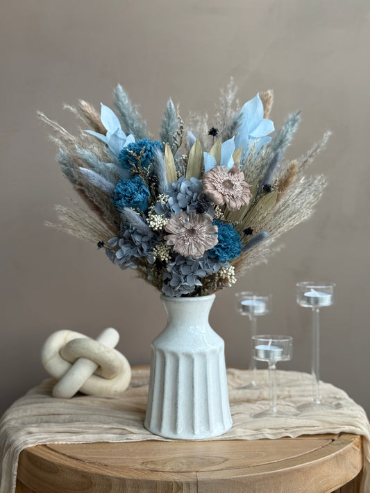 Bluelle – Dried Flower Bouquet