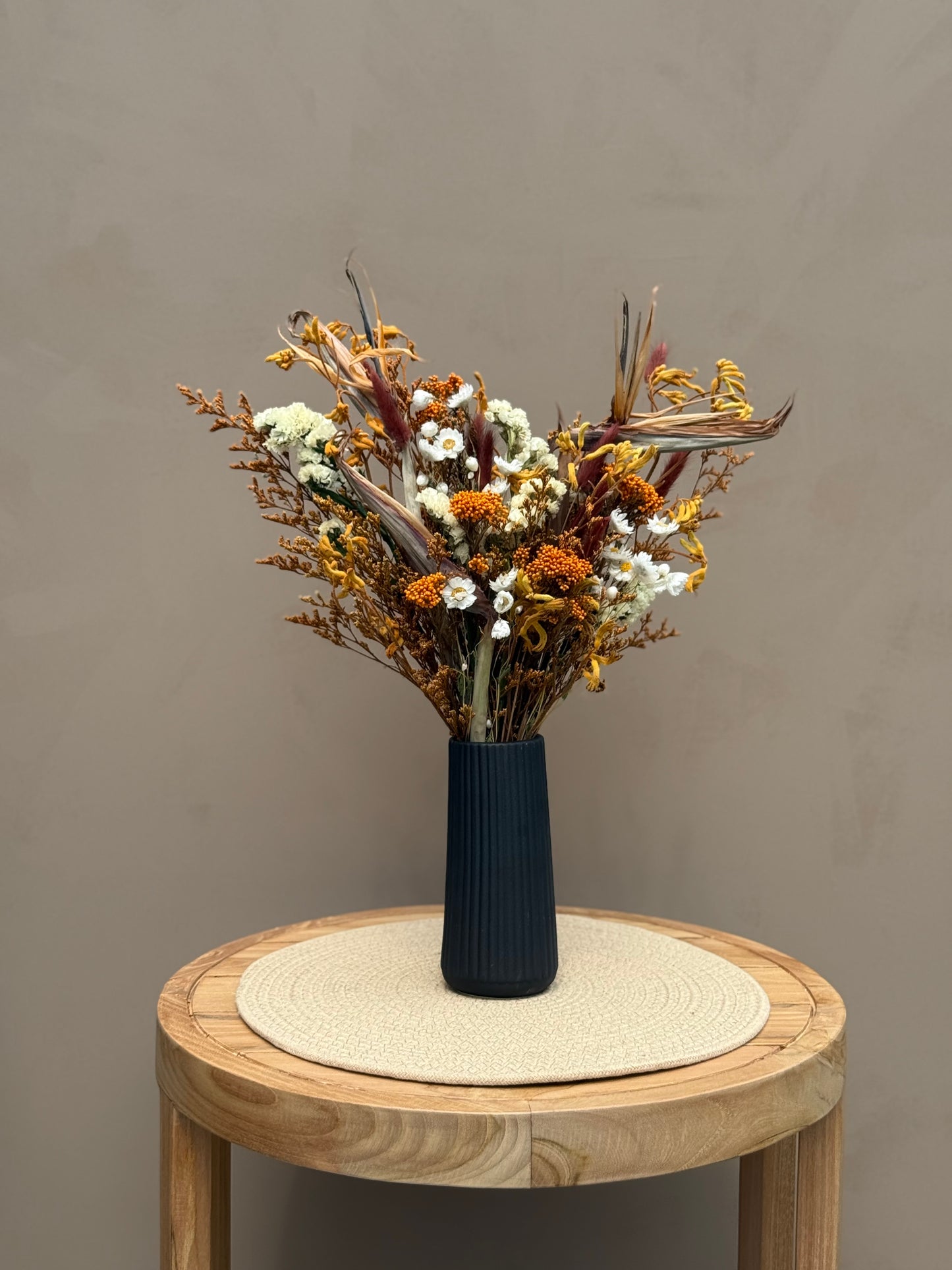Paradia Dried Flower Bouquet – Optional Vase | Fall-Inspired Arrangement